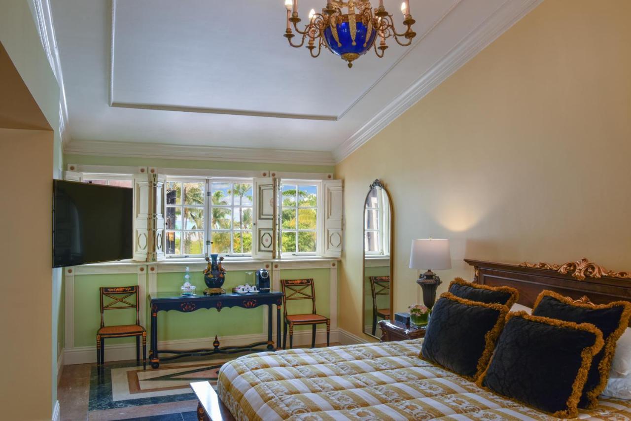 The Villa Casa Casuarina Miami Beach Esterno foto